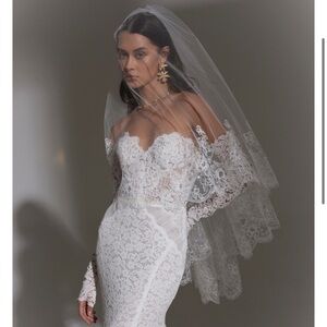Helena Kolan short lace veil